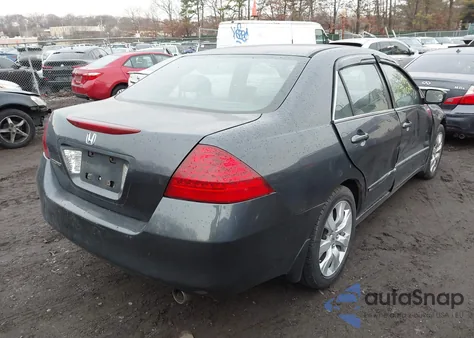 2006 Honda Accord 2.4 Lx from USA, damaged, VIN 1HGCM56436A130674